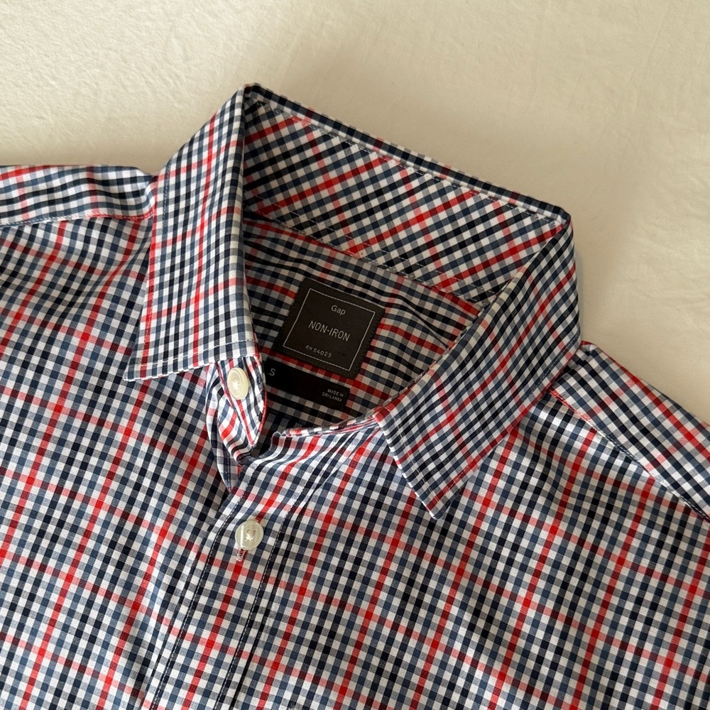GAP Men's Casual Checkered Shirt - Red, Blue, and White